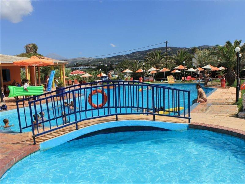 Varvaras Diamond Hotel Platanes  Exterior photo