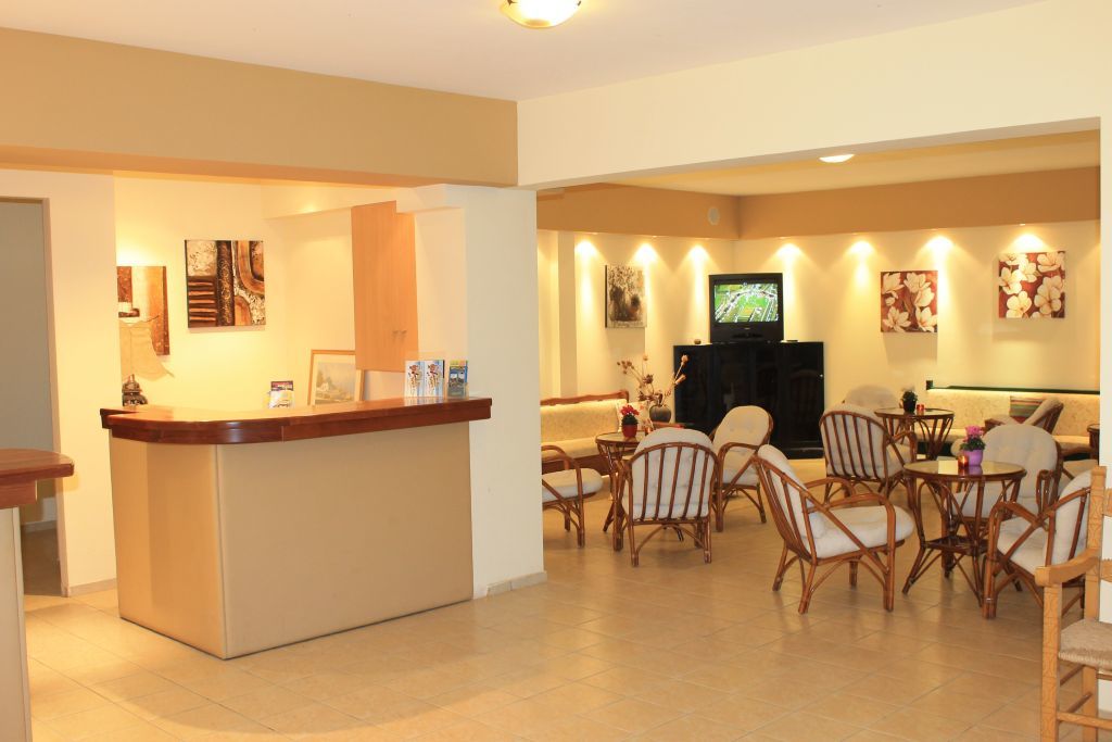 Varvaras Diamond Hotel Platanes  Exterior photo